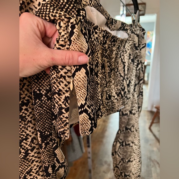 Etophe Studios Python Crop Blouse- Sz S - Picture 8 of 12